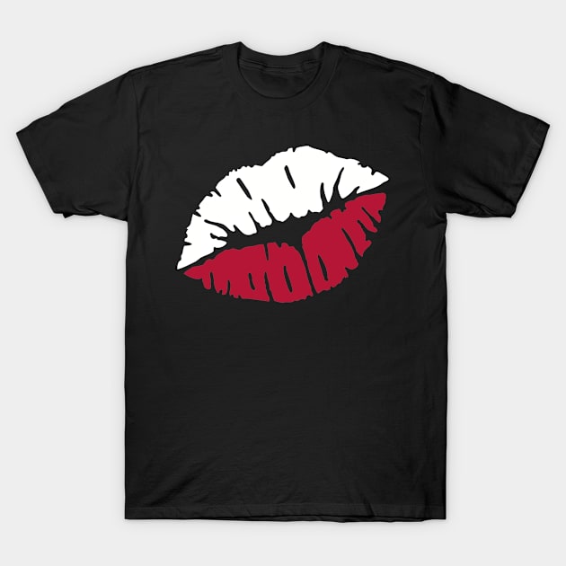 Poland flag kiss T-Shirt by Designzz